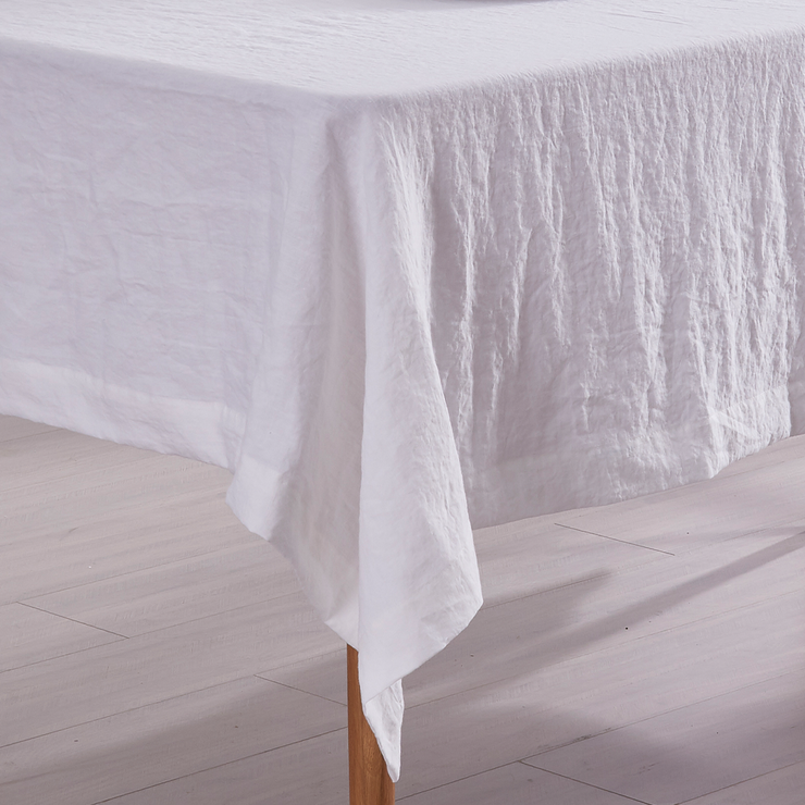 Raw Edge Smooth Linen Tablecloth